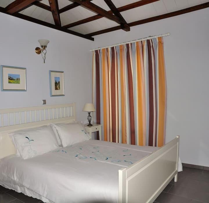 Magnolia Apartment Alonnisos Town Bagian luar foto